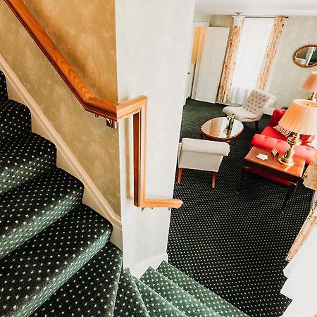 The Rochester Inn Sheboygan Falls Экстерьер фото