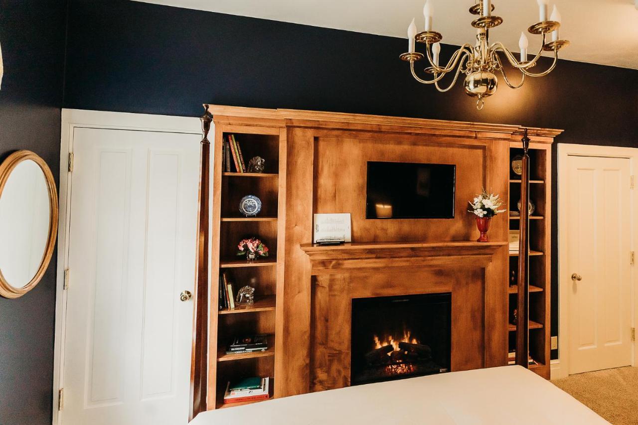 The Rochester Inn Sheboygan Falls Экстерьер фото