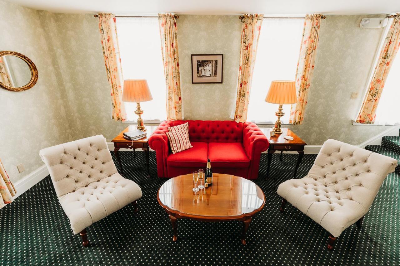 The Rochester Inn Sheboygan Falls Экстерьер фото
