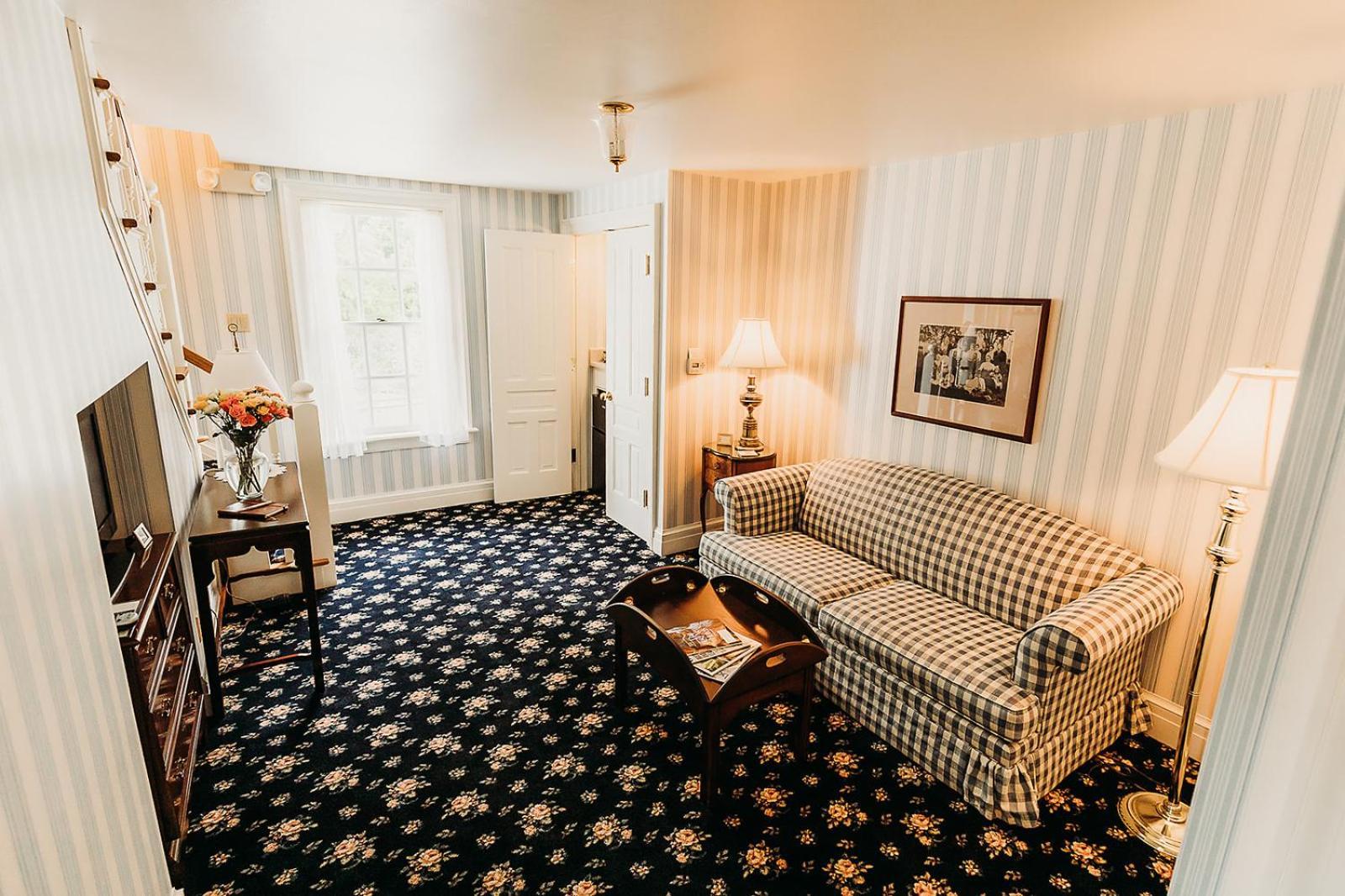 The Rochester Inn Sheboygan Falls Экстерьер фото