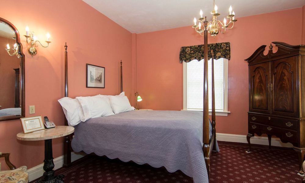 The Rochester Inn Sheboygan Falls Экстерьер фото