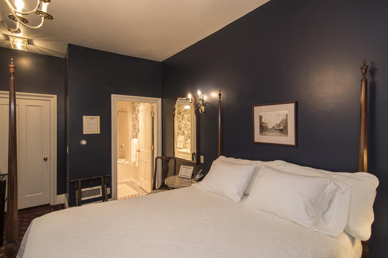 The Rochester Inn Sheboygan Falls Экстерьер фото